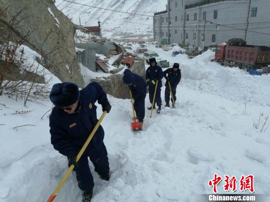 春節(jié)、藏歷年期間西藏消防堅(jiān)守崗位保民眾安穩(wěn)過年