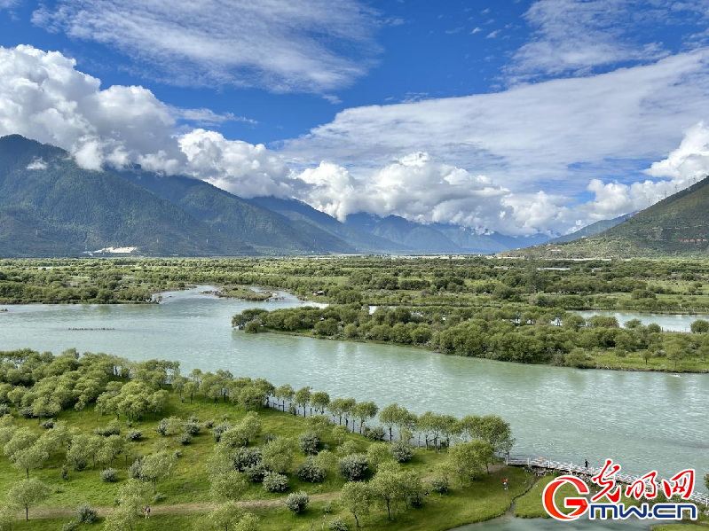 我們的家園丨【組圖】 綠水青山入畫(huà)，“金山銀山”筑起